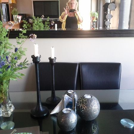 A Float Home B&B In Fisherman'S Wharf Victoria Luaran gambar